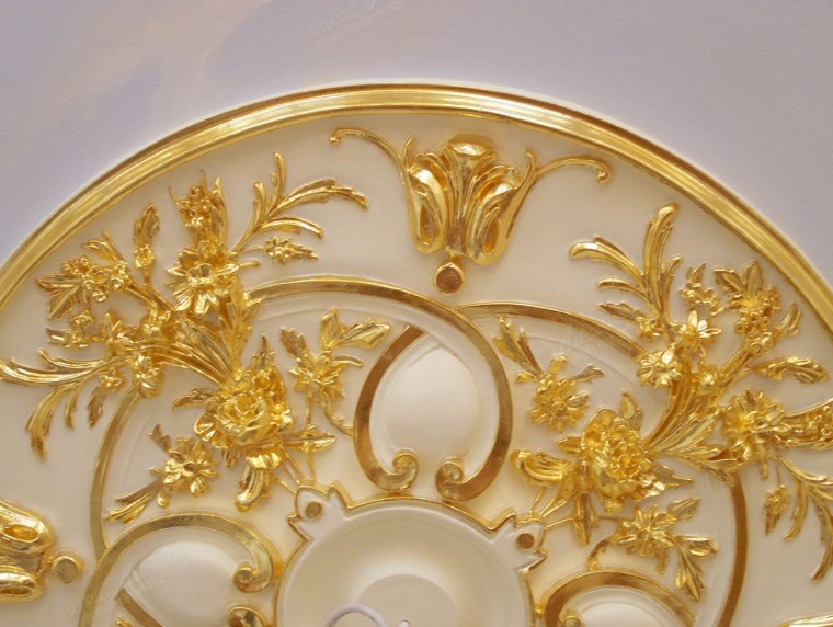 Сусальное золото пищевое