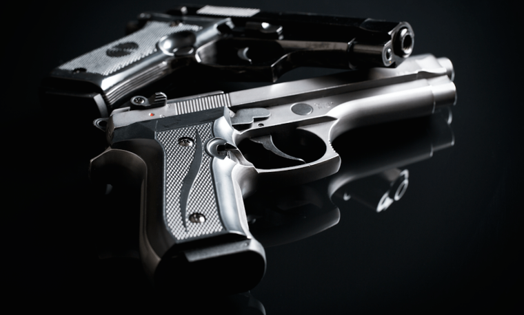 Два пистолета