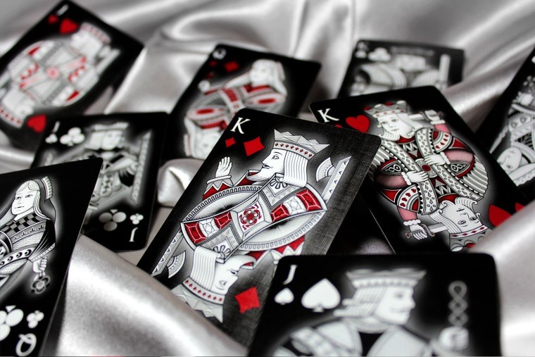 Самые красивые игральные карты