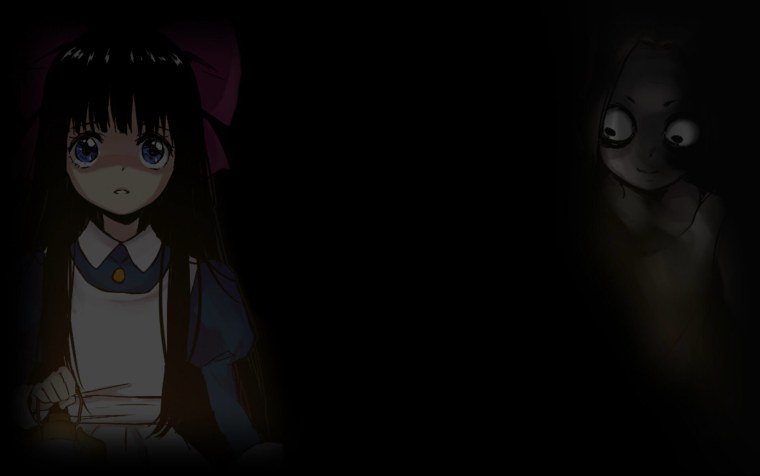 Жуткая аниме-улыбка в темноте