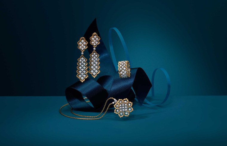 Золотые украшения