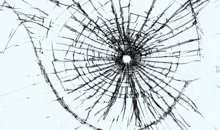 Разбитое стекло