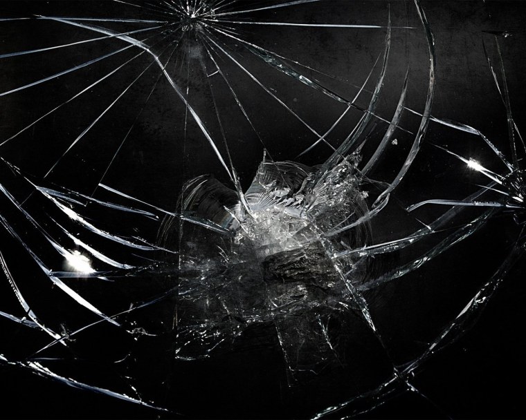 Разбитый монитор