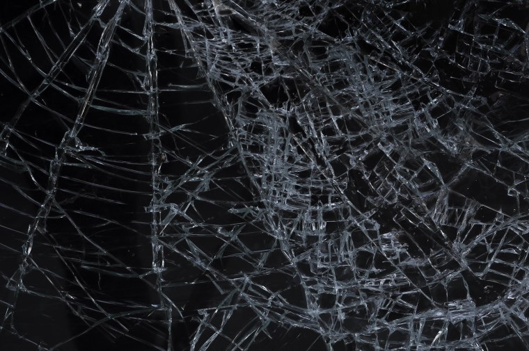 Разбитое стекло