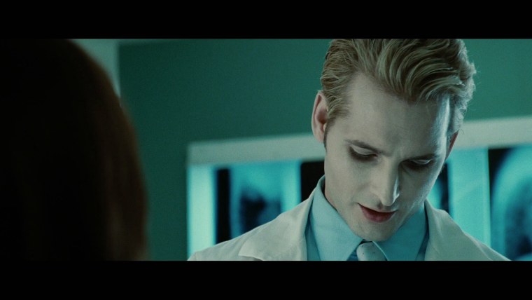 Карлайл Каллен и Эсми