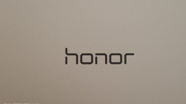 Honor надпись