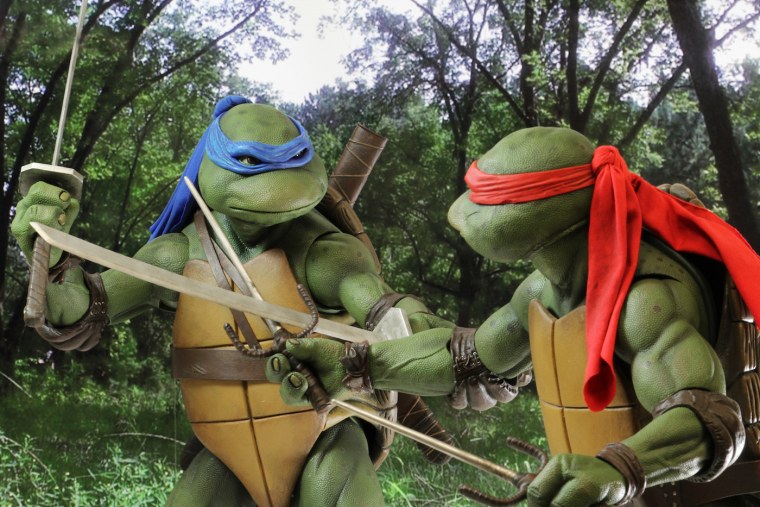 Леонардо TMNT 1990