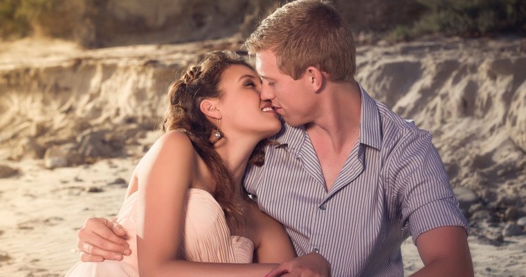 Красивая пара влюбленных