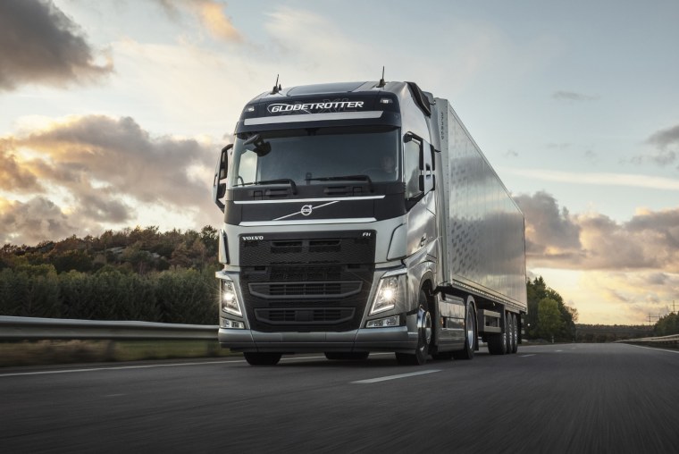 Новый тягач Volvo fh16 2020
