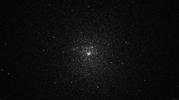 Темное небо со звездами