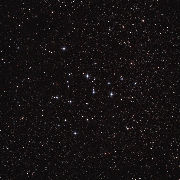 Черное небо со звездами