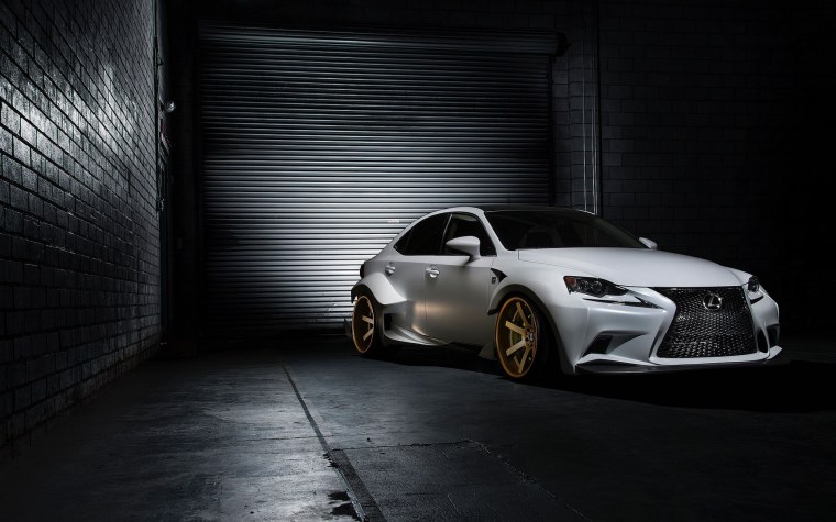 Лексус is350 2019