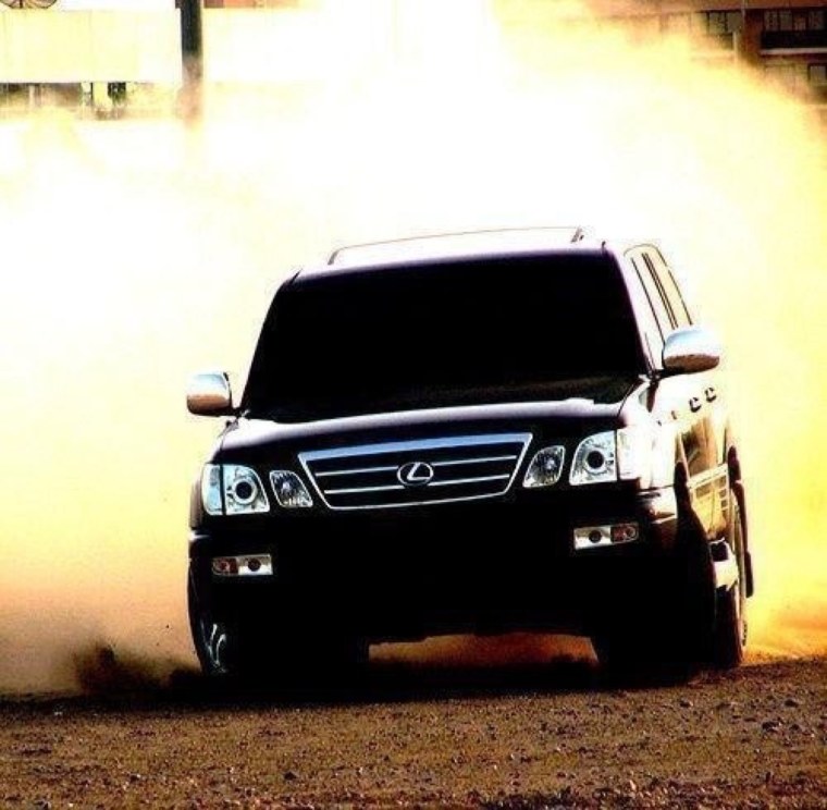 Автомобилей Lexus RCF