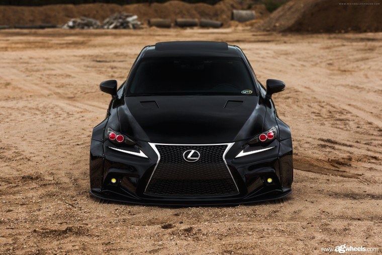 Lexus is 350 f Sport Black