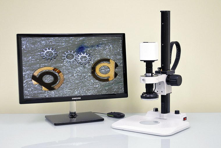 Откидная линза микроскопа