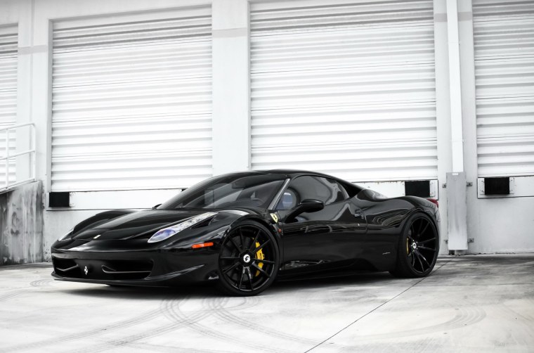 Феррари 458 Italia черная