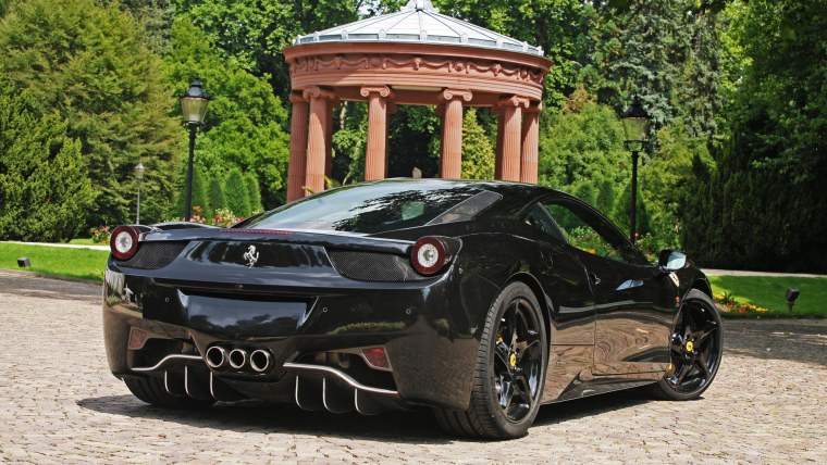 Ferrari 458 Италия черная