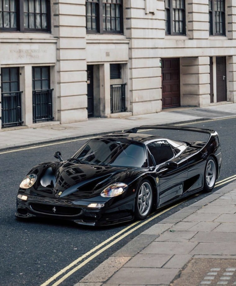 Феррари ф50 черная