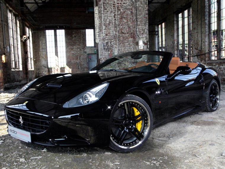 Феррари Калифорния 2009 черная