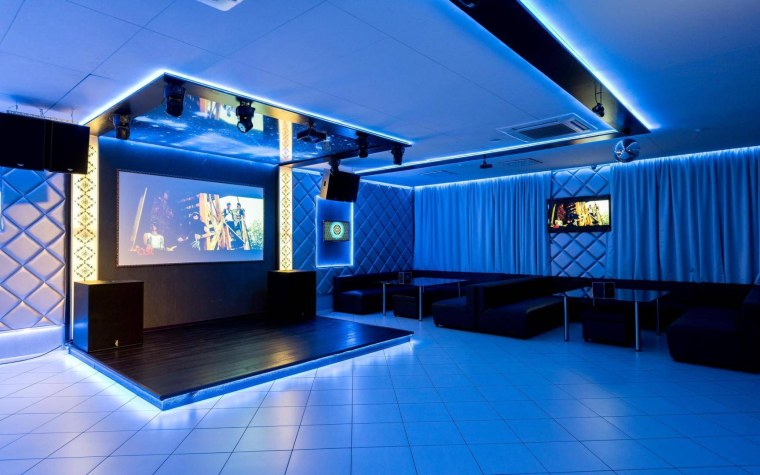 Сцена в баре