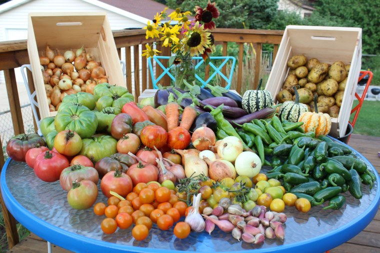 Овощи и фрукты с огорода