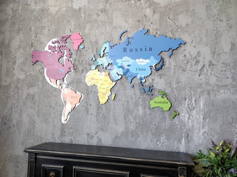 Материки на стену