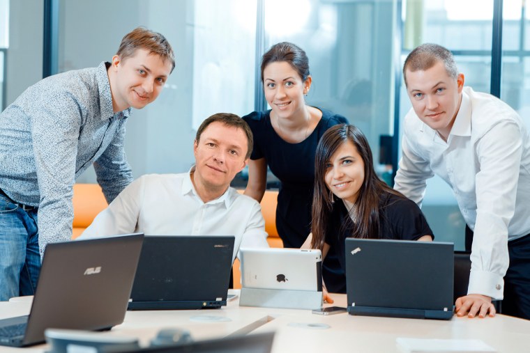 Офисный сотрудник