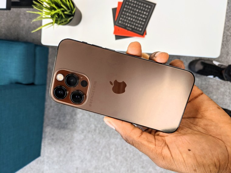 Новый айфон 13 про Макс