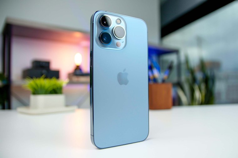 Apple iphone 13 белый