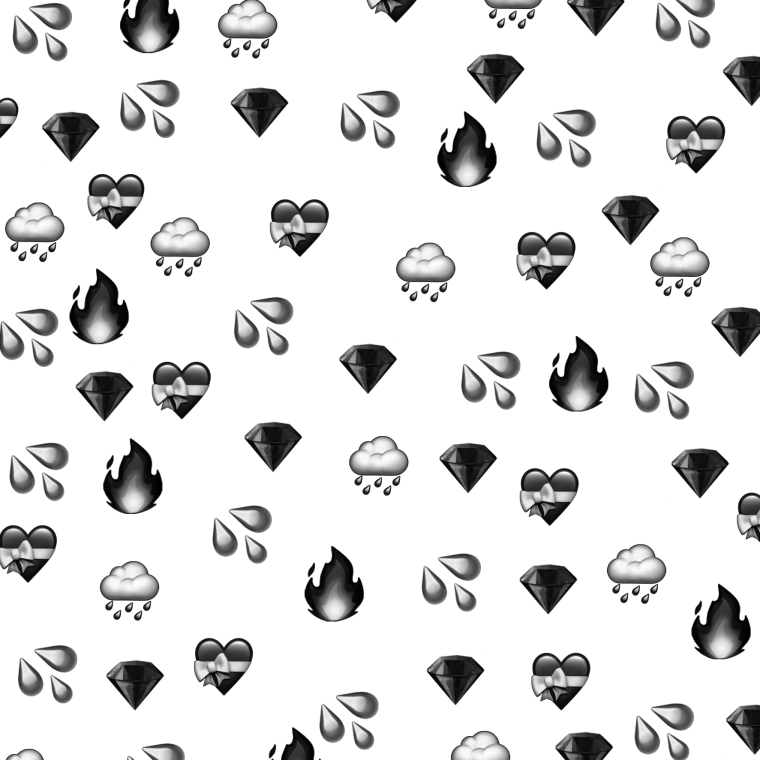 Много чёрных сердечек