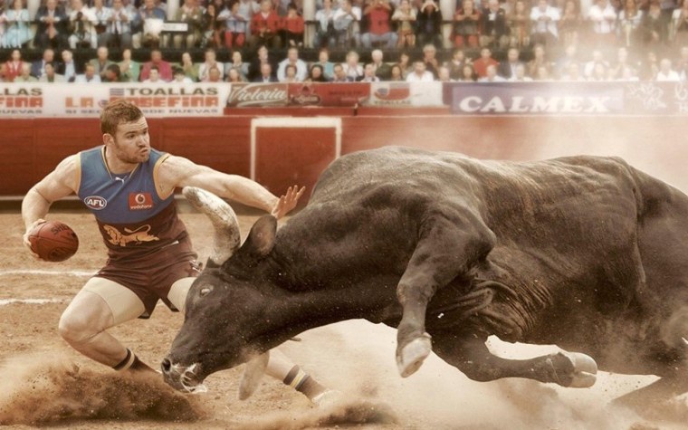 Наклейка бык