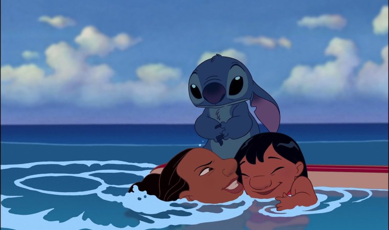 Нани ныряет из Лило и Стич