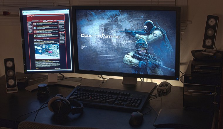 Игровой компьютер с 2 мониторами