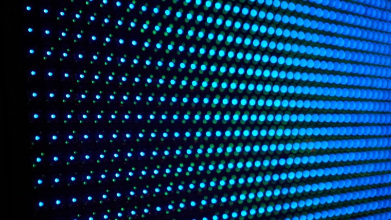 Тёмные обои на телефон