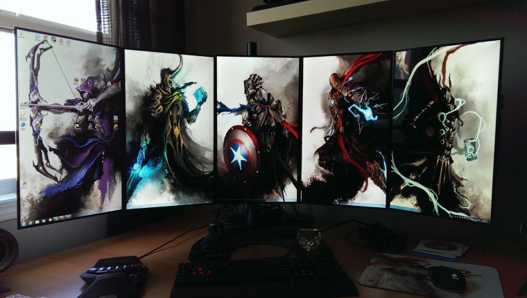 Вертикальный монитор для стрима