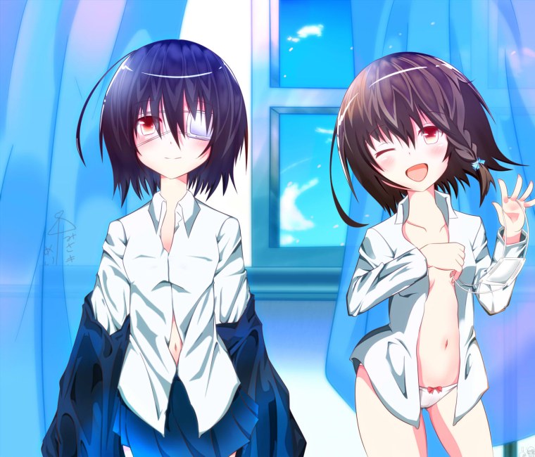 Мисаки Мэй с сестрой