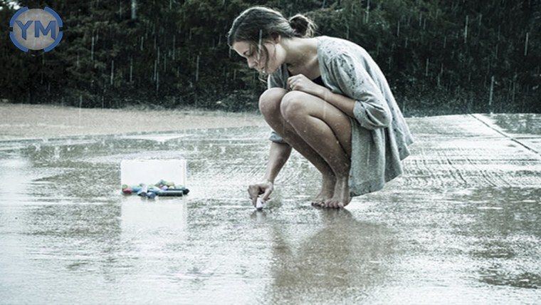 Девушка с зонтом