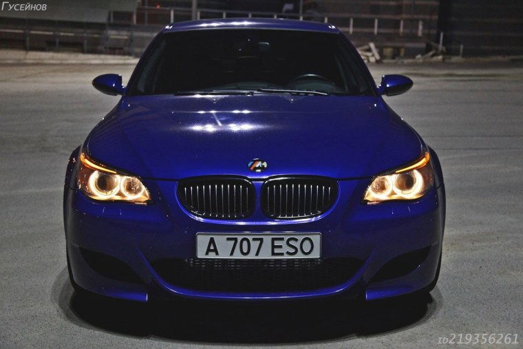 BMW m5 e60 синяя