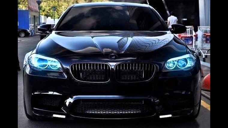 BMW m5 f10 ангельские глазки