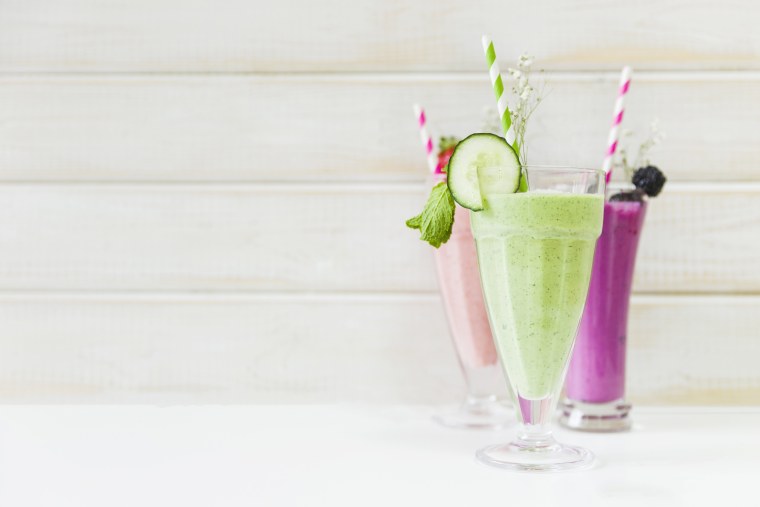 Коктейли на Светлом фоне