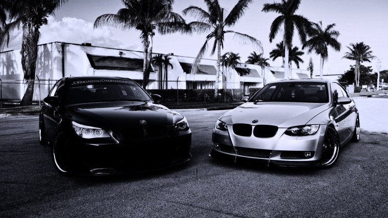 БМВ х7 оранжевая