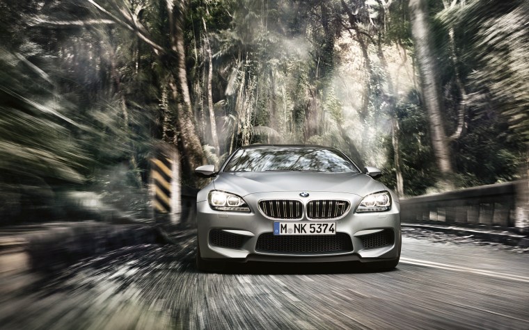 BMW f80 красная