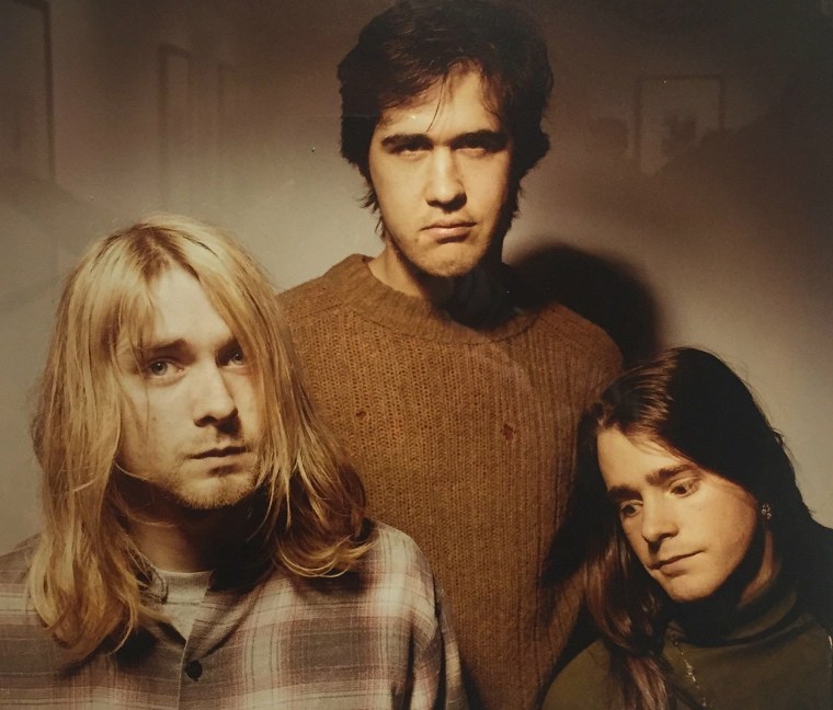 Курт Кобейн с группой