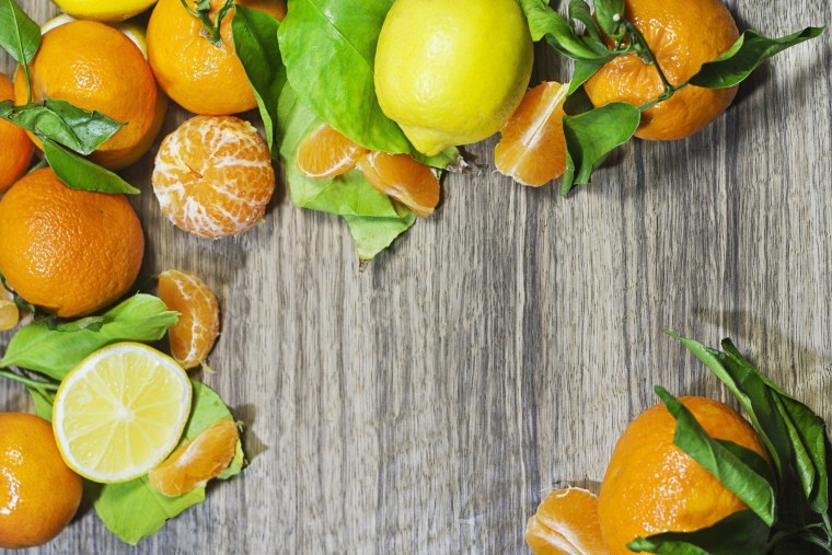 Кухня в оранжевых тонах