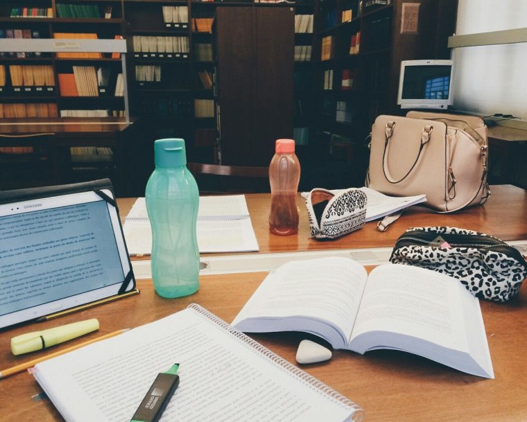 Школьная тематика