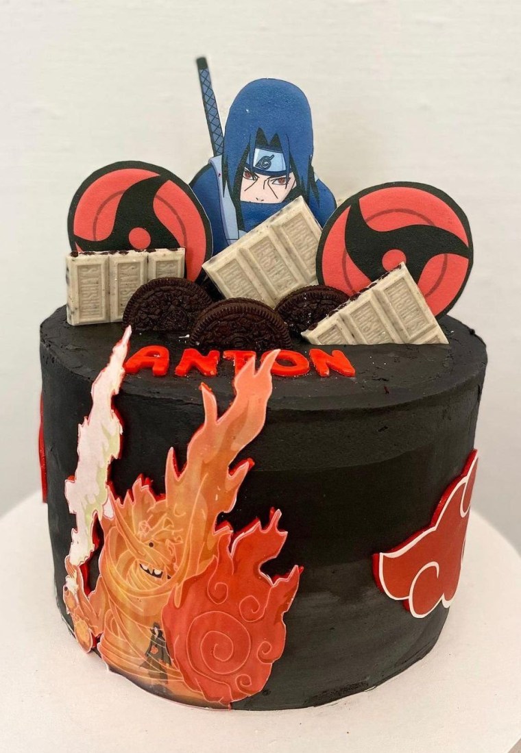 Торт с фотопечатью аниме