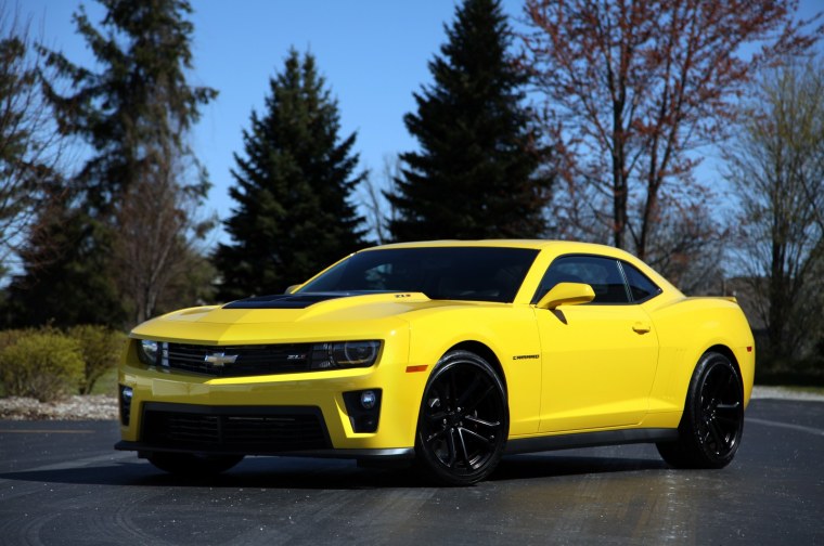 Шевроле Камаро zl1 2012