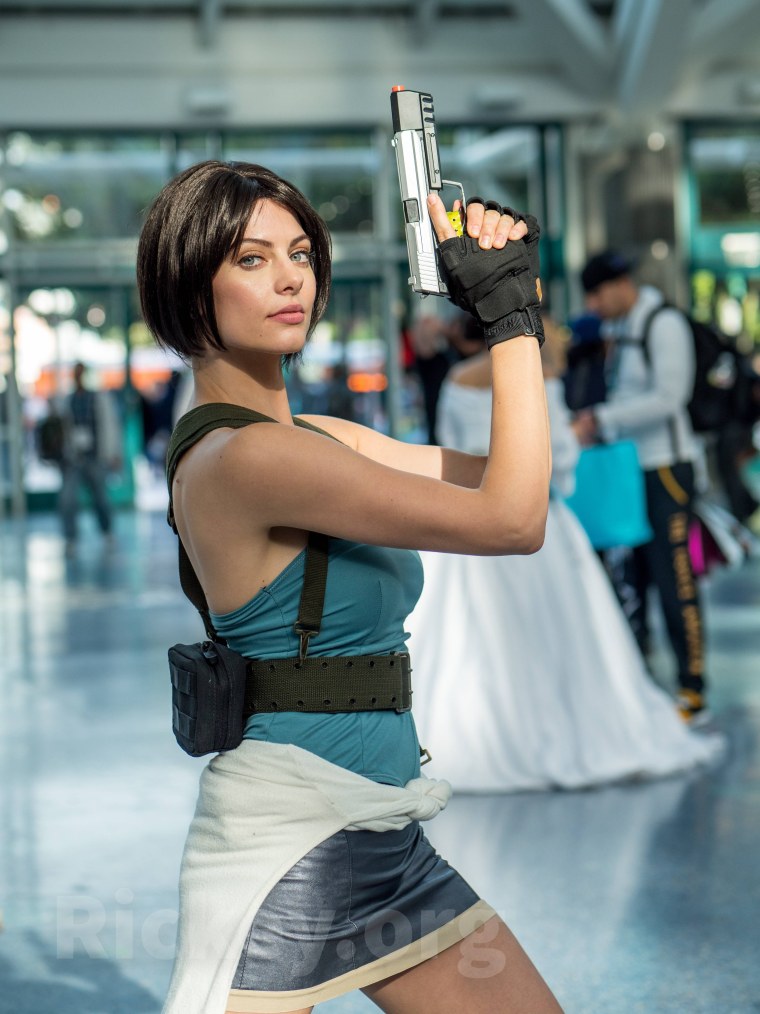 Джилл Валентайн косплей re3