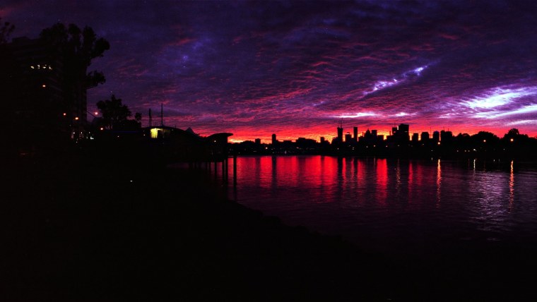 Закат в городе