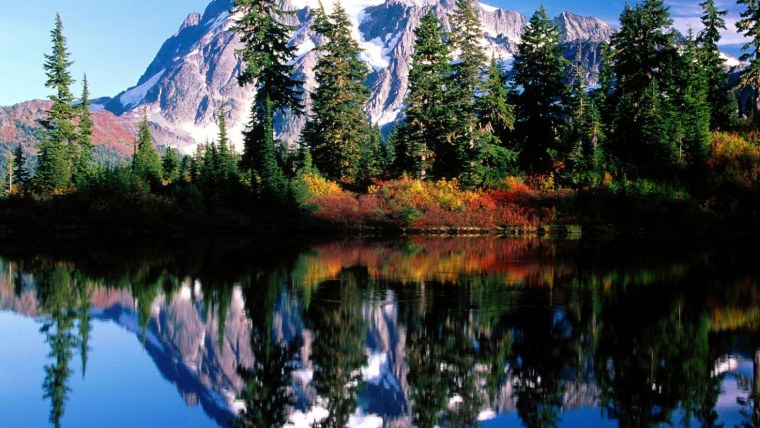 Человек на вершине горы